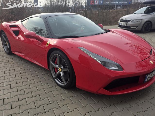 Ferrari 488